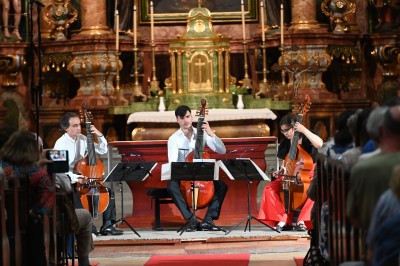 'A gamba lelke' koncert a Barátok templomában